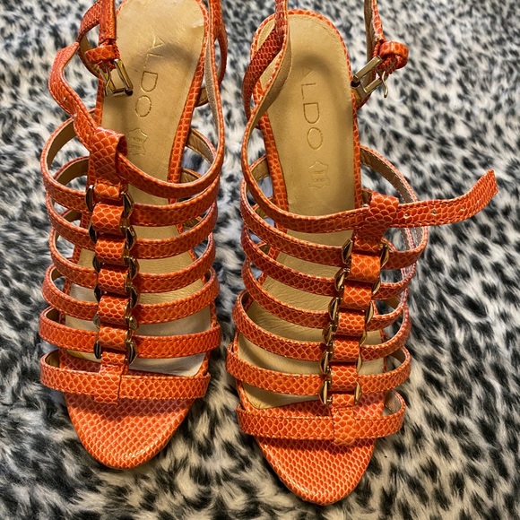 Adidas superstar & 3 pairs of high heels 7.5 - Picture 5 of 9